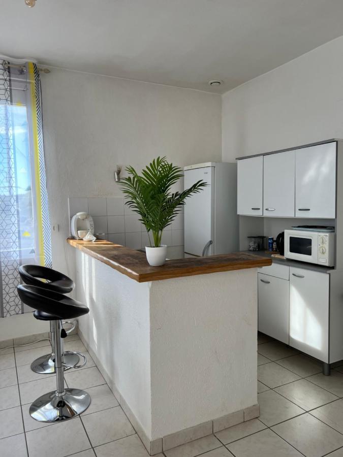 Good Loc Appartement Sens Buitenkant foto