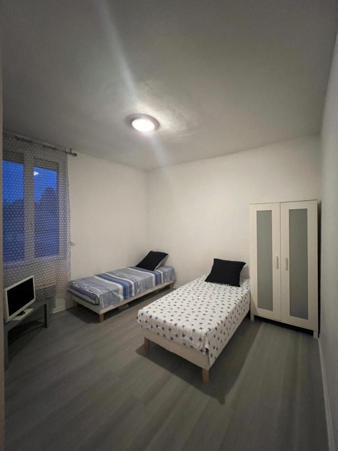Good Loc Appartement Sens Buitenkant foto
